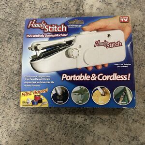 Handy Stitch Mechanical Hand Held Sewing Machine Battery Powered NOT TESTED